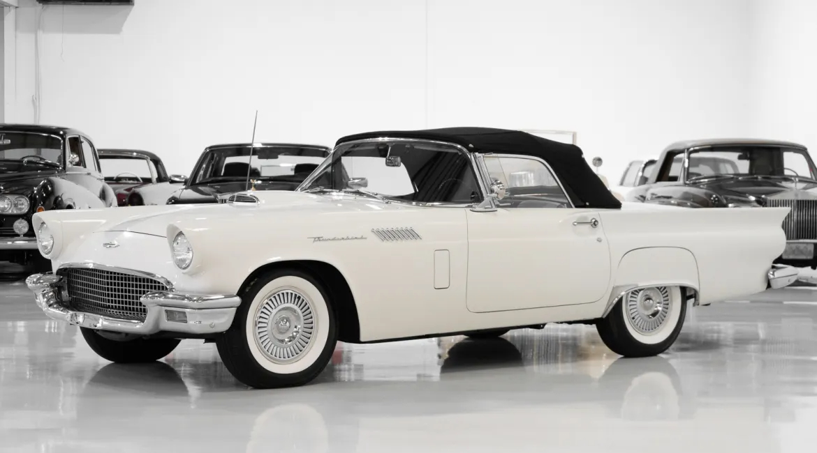 1957 Ford Thunderbird 312/245HP Roadster