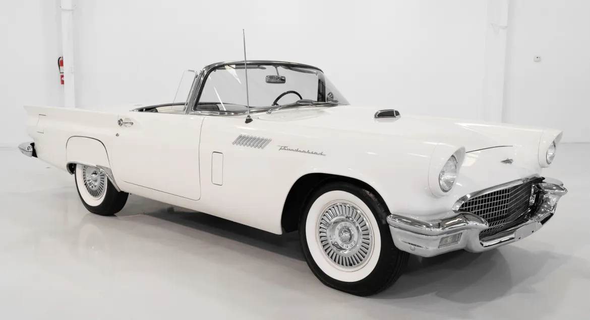 1957 Ford Thunderbird 312/245HP Roadster